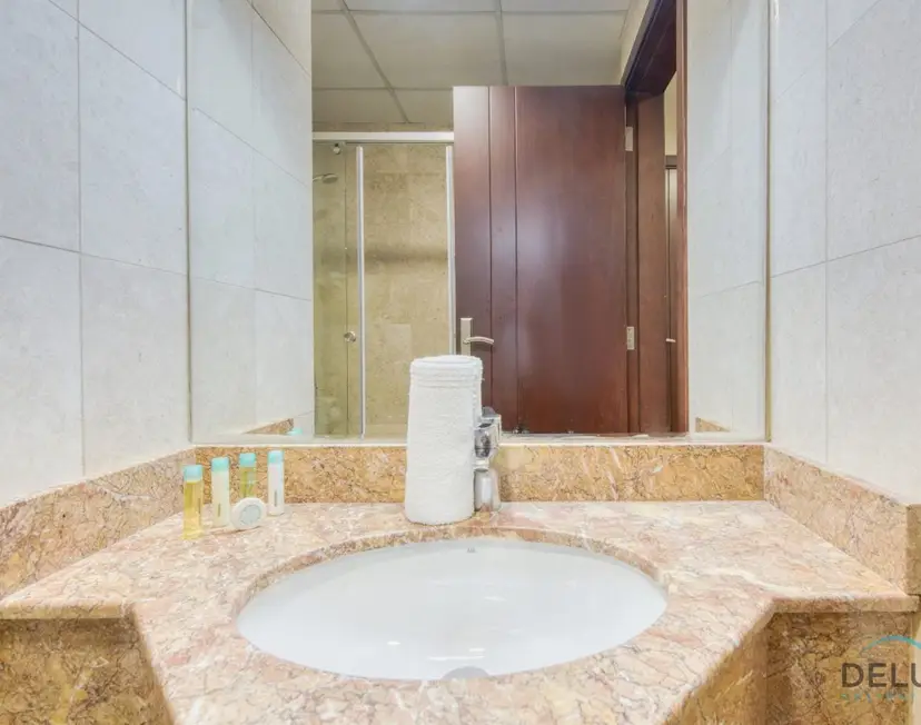 Prime Commercial Hub Near Burj Khalifa Studio Unit, Safeer Tower — Business Bay — photo 16