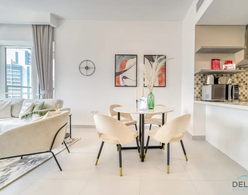 Cosmopolitan 1-Bedroom at Vezul Residences — Business Bay — photo 3