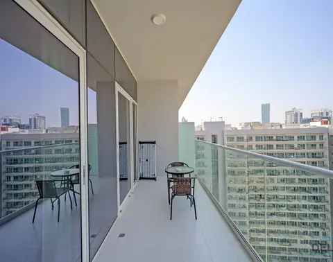 Distinguished 1-Bedroom at Vera Tower — Business Bay — photo 3