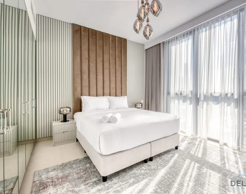 Elegant 2-Bedroom — Downtown Dubai — photo 39