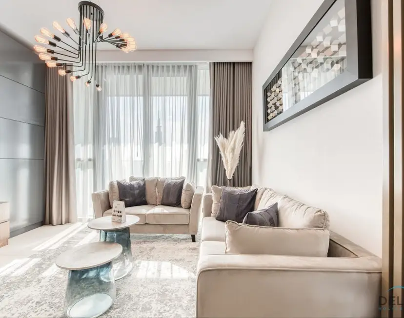 Elegant 2-Bedroom — Downtown Dubai — photo 18