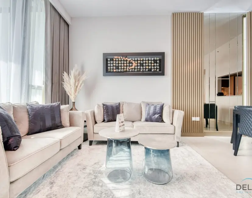 Elegant 2-Bedroom — Downtown Dubai — photo 19