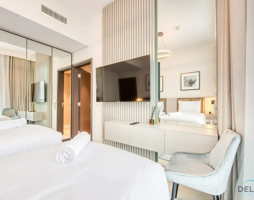 Elegant 2-Bedroom — Downtown Dubai — photo 24