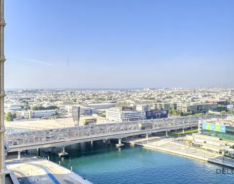 Glamorous 1-Bedroom at Noura Tower — Business Bay — photo 5