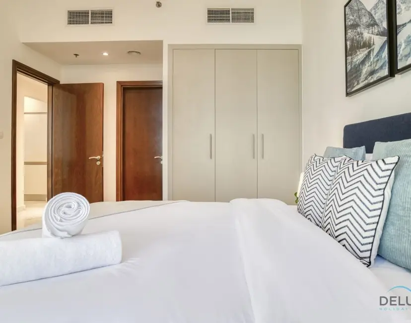 Glamorous 1-Bedroom at Noura Tower — Business Bay — photo 20