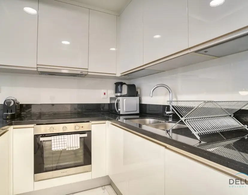 Glamorous 1-Bedroom at Noura Tower — Business Bay — photo 13