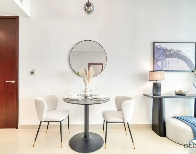 Harmonious 1-Bedroom at 29 BLVD Tower — Downtown Dubai — photo 3
