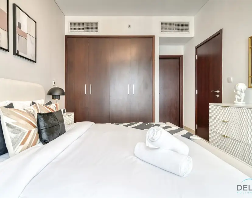 Harmonious 1-Bedroom at 29 BLVD Tower — Downtown Dubai — photo 28