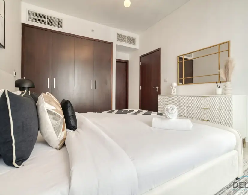 Harmonious 1-Bedroom at 29 BLVD Tower — Downtown Dubai — photo 30