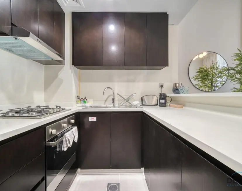 Soothing 1-Bedroom at Merano — Business Bay — photo 19