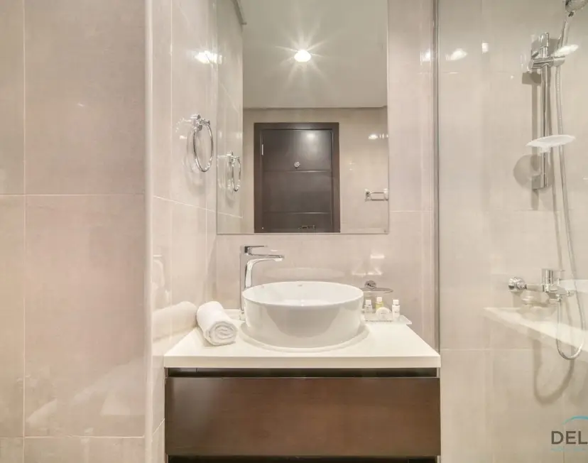 Soothing 1-Bedroom at Merano — Business Bay — photo 33