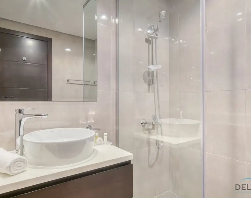Soothing 1-Bedroom at Merano — Business Bay — photo 34