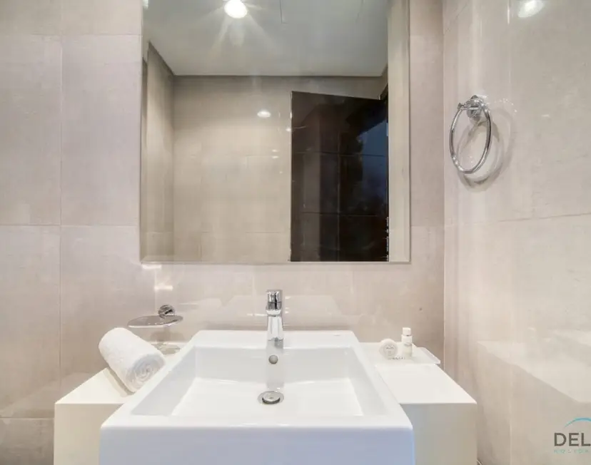 Graceful 1-Bedroom at Merano — Business Bay — photo 14