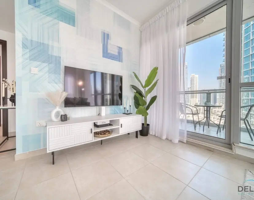Glamorous 1-Bedroom at Residences — Downtown Dubai — photo 12
