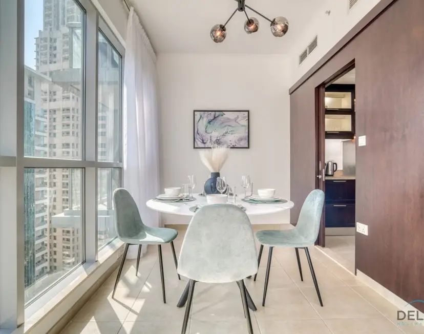Glamorous 1-Bedroom at Residences — Downtown Dubai — photo 8