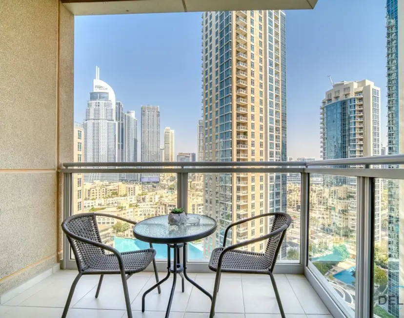 Glamorous 1-Bedroom at Residences — Downtown Dubai — photo 6