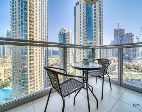Glamorous 1-Bedroom at Residences — Downtown Dubai — photo 5