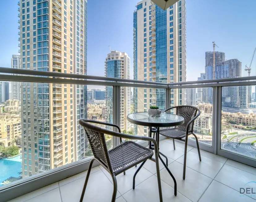 Glamorous 1-Bedroom at Residences — Downtown Dubai — photo 5