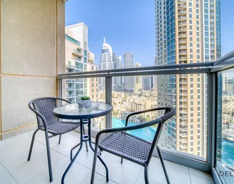 Glamorous 1-Bedroom at Residences — Downtown Dubai — photo 4