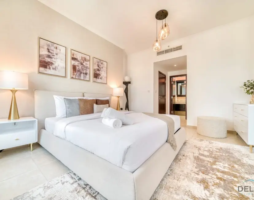 Glamorous 1-Bedroom at Residences — Downtown Dubai — photo 30