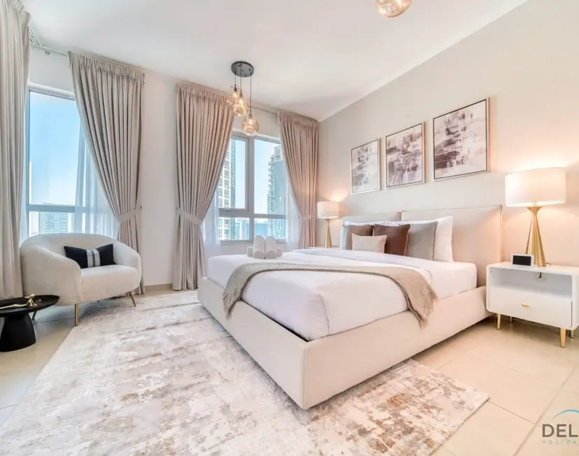 Glamorous 1-Bedroom at Residences — Downtown Dubai — photo 15