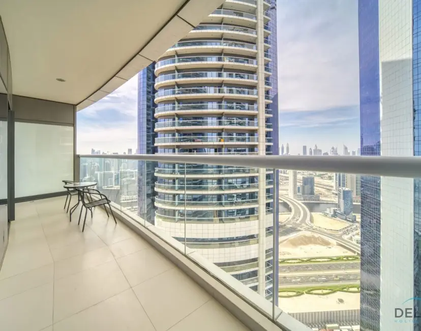 Sophisticated 2-Bedroom at DAMAC Towers by Paramount — Business Bay — photo 11