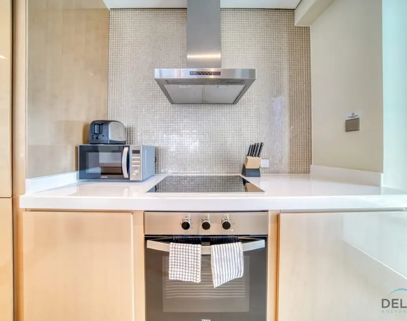 Sophisticated 2-Bedroom at DAMAC Towers by Paramount — Business Bay — photo 14