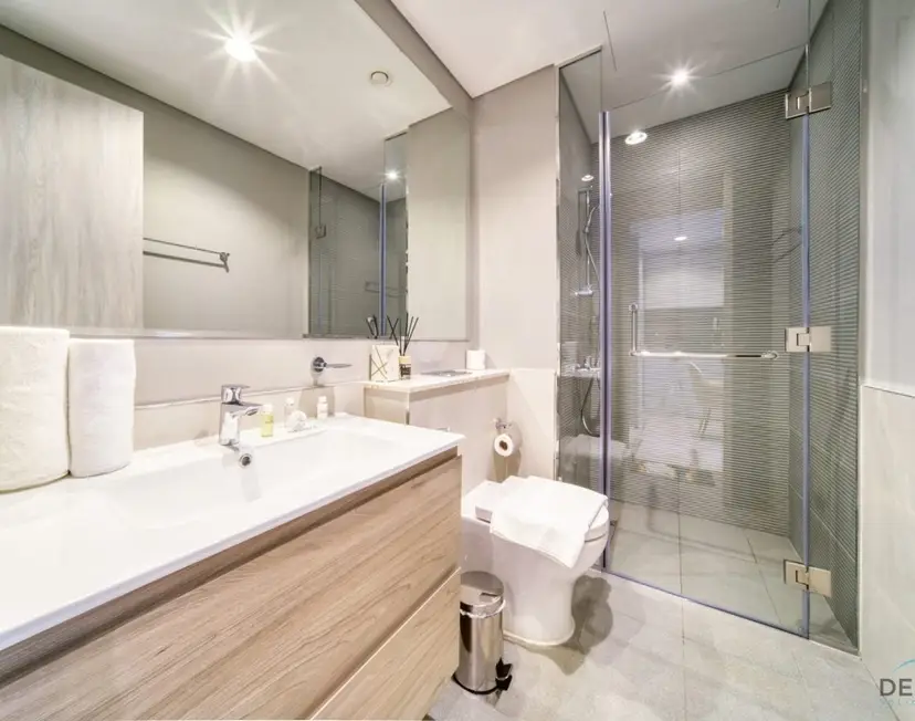 Modern 1-Bedroom at DAMAC Zada Tower — Business Bay — photo 11