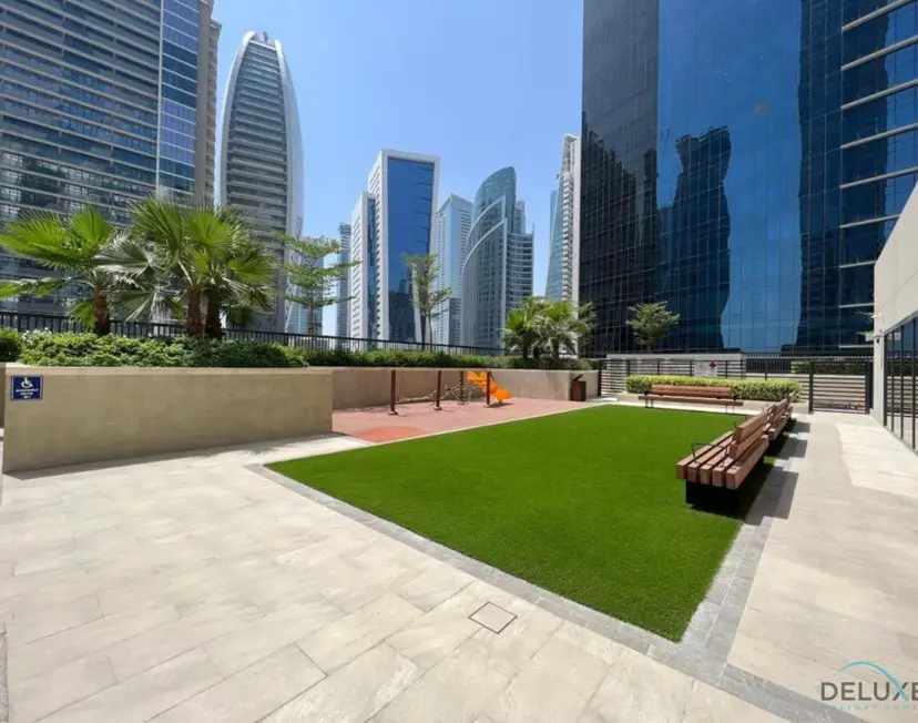 Modern 1-Bedroom at DAMAC Zada Tower — Business Bay — photo 27
