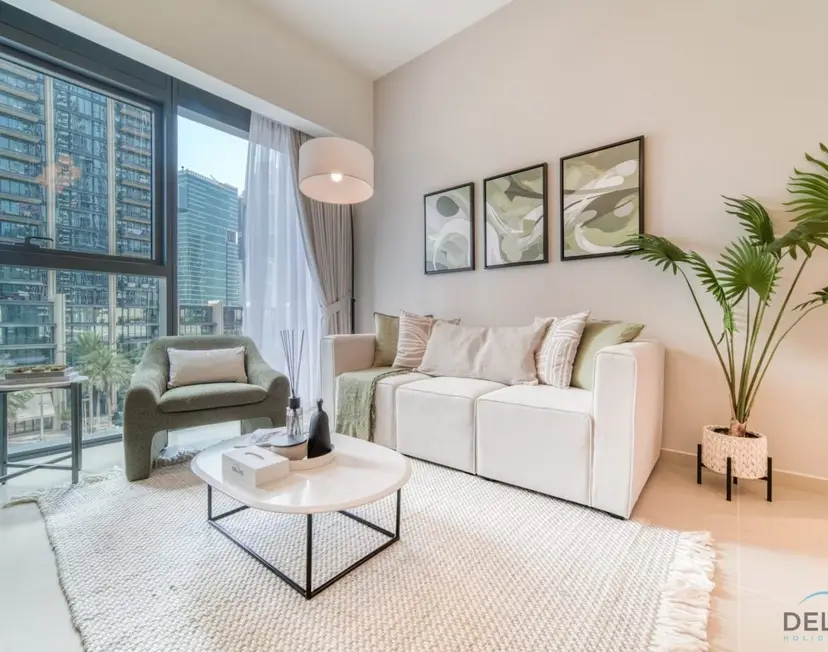 Sumptuous 1-Bedroom at Act One Act Two Tower — Downtown Dubai — photo 4