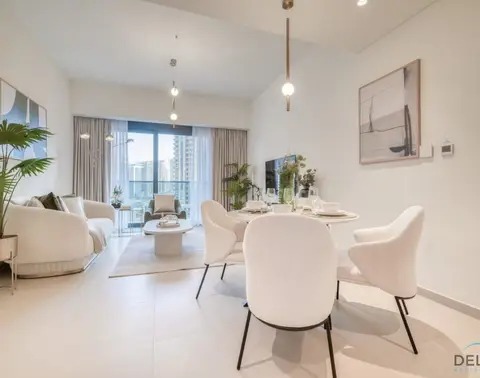 Plush 1-Bedroom at Act One Act Two Tower — Downtown Dubai — photo 3