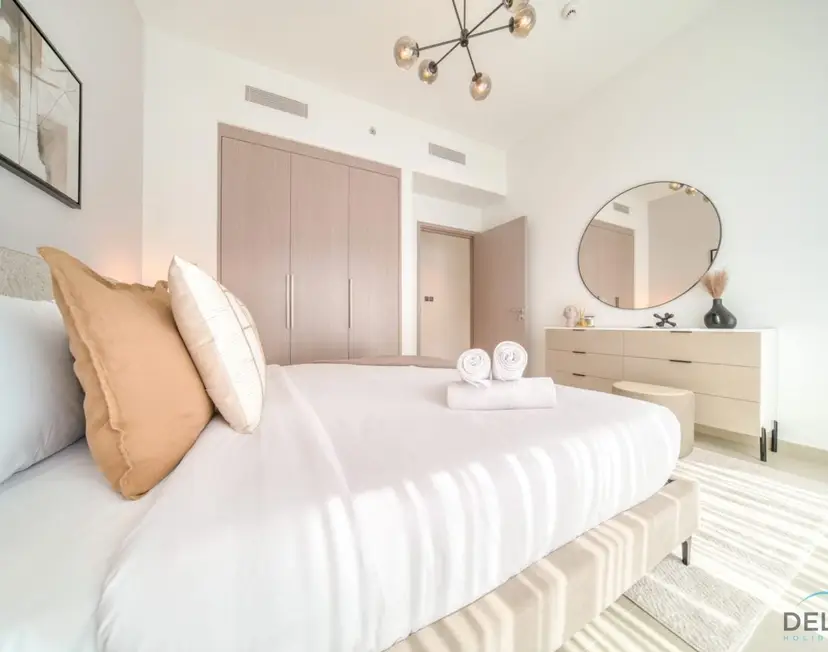 Sumptuous 1-Bedroom at Act One Act Two Tower — Downtown Dubai — photo 27