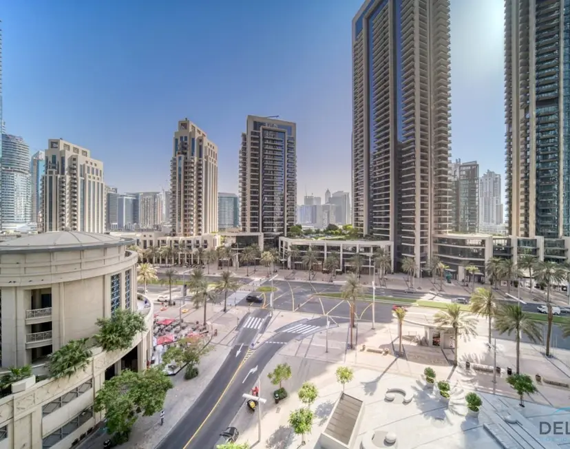 Plush 1-Bedroom at Act One Act Two Tower — Downtown Dubai — photo 28