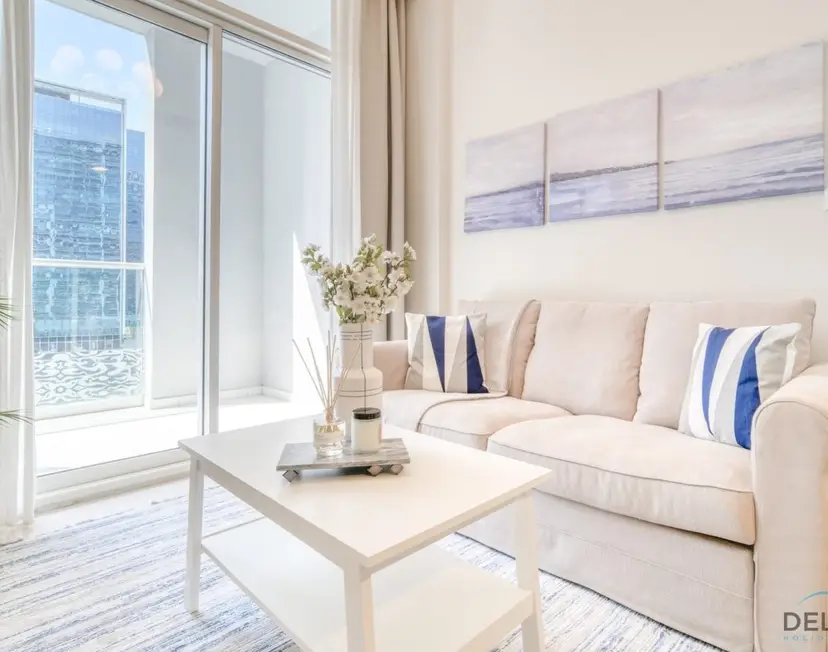 Contemporary 1-Bedroom at Vera Tower — Business Bay — photo 19