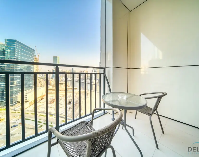 Scenic 1-Bedroom at DAMAC Zada Tower — Business Bay — photo 11