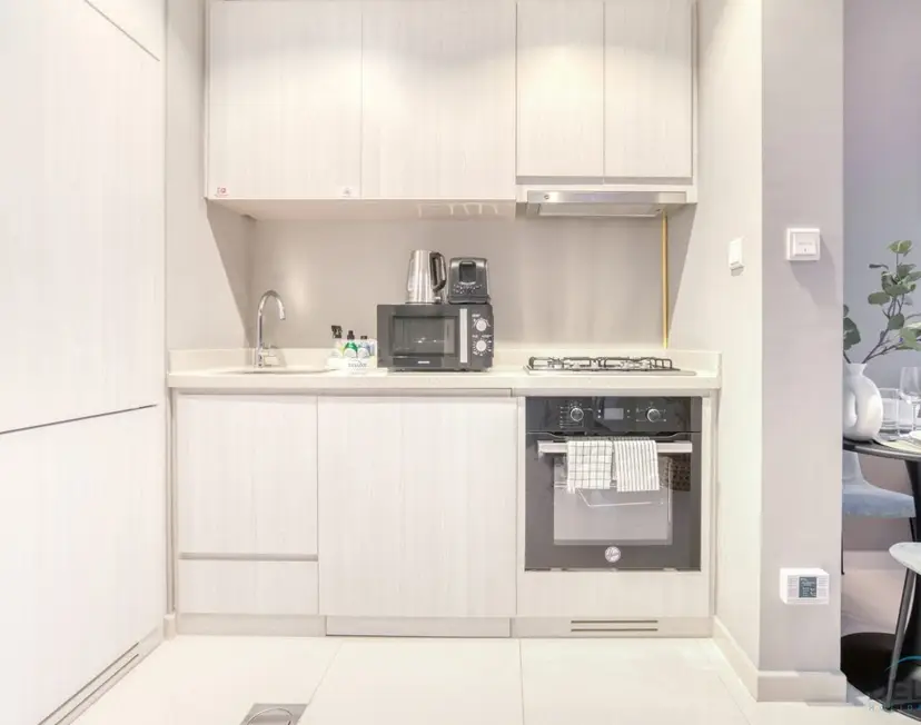 Scenic 1-Bedroom at DAMAC Zada Tower — Business Bay — photo 3