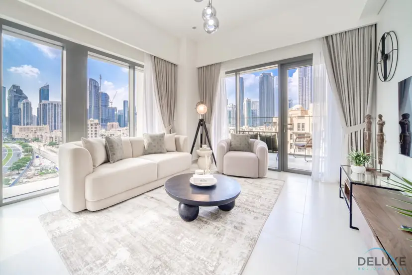 Stylish 2-Bedroom with Burj Khalifa View at Burj Royale — Downtown Dubai — photo 1