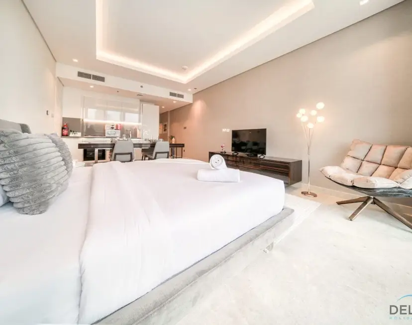 Plush Studio at The Sterling East House — Business Bay — photo 19
