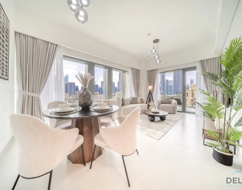 Stylish 2-Bedroom with Burj Khalifa View at Burj Royale — Downtown Dubai — photo 14