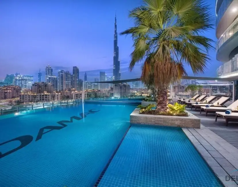 Chic 1-Bedroom at The Signature — Downtown Dubai — photo 11