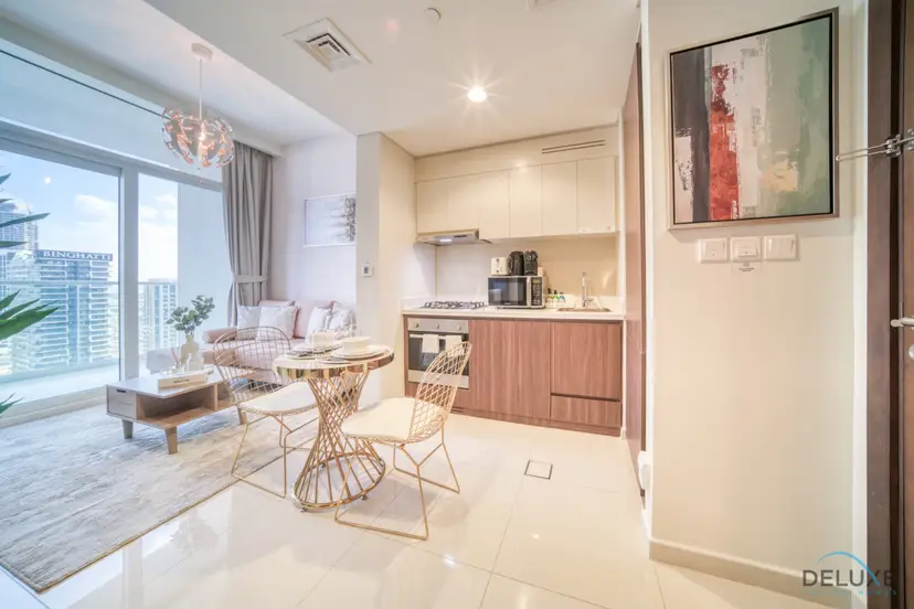 Lavish 1-Bedroom at Reva Residences — Business Bay — photo 1