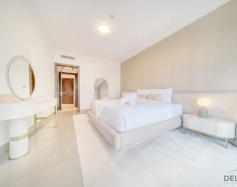 Plush 2-Bedroom at Grand Opera — Downtown Dubai — photo 26