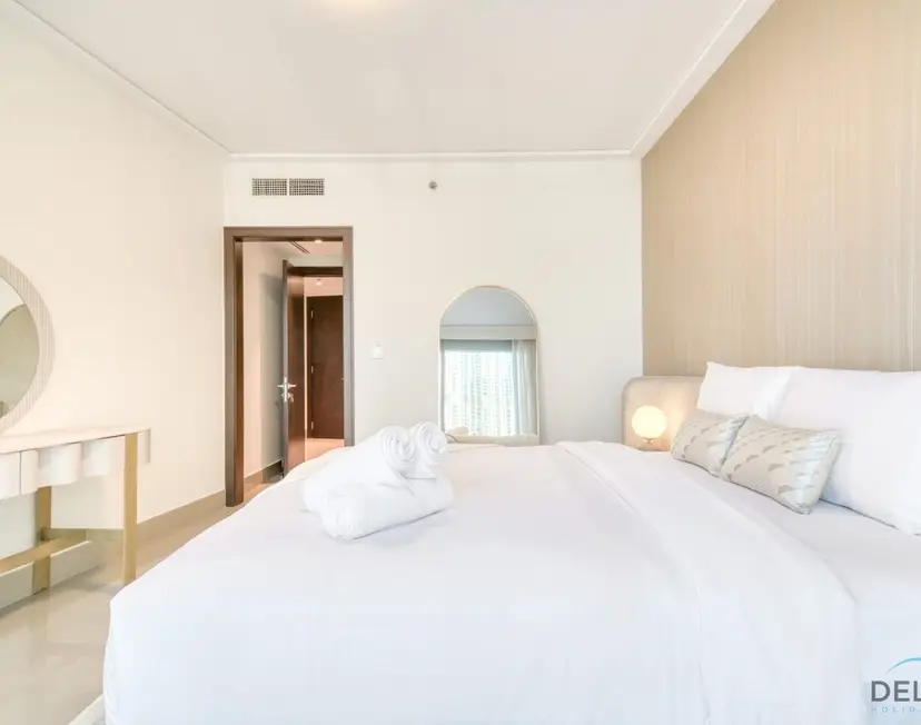 Plush 2-Bedroom at Grand Opera — Downtown Dubai — photo 27