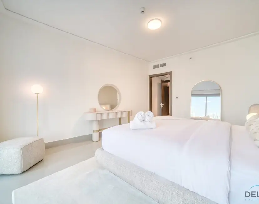 Plush 2-Bedroom at Grand Opera — Downtown Dubai — photo 28