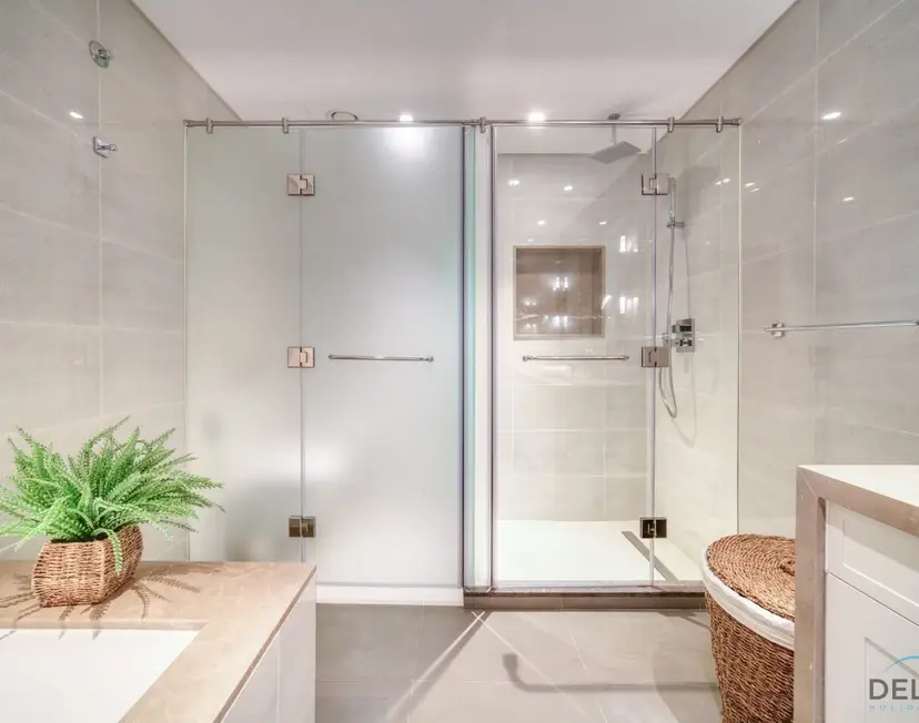 Plush 2-Bedroom at Grand Opera — Downtown Dubai — photo 30