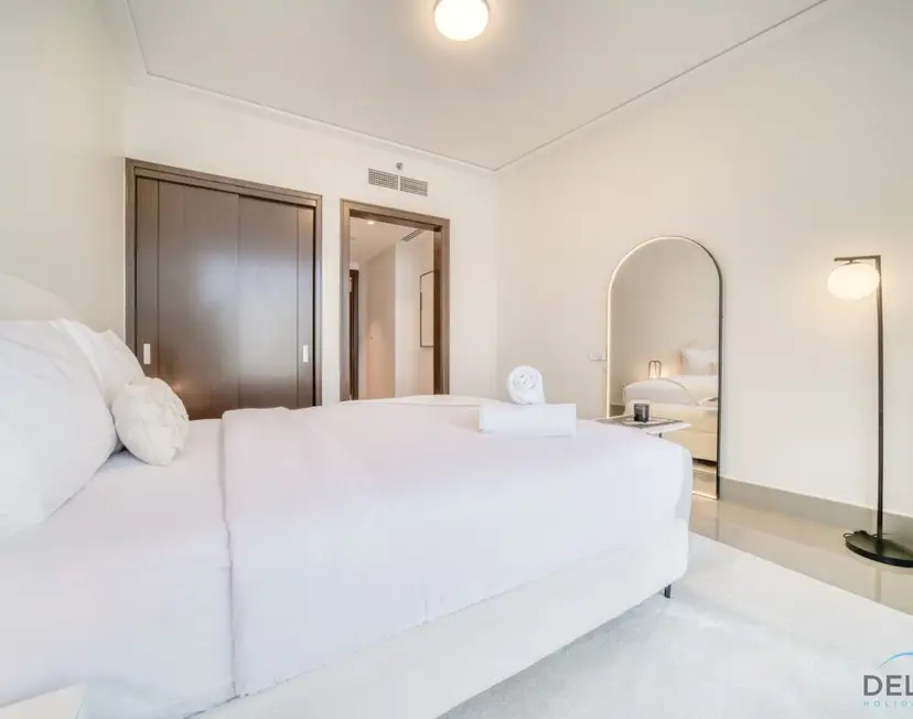 Plush 2-Bedroom at Grand Opera — Downtown Dubai — photo 38