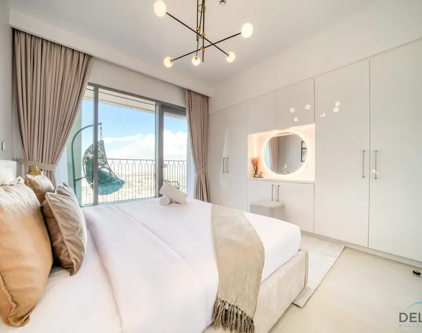 Exquisite 1-Bedroom — Downtown Dubai — photo 27