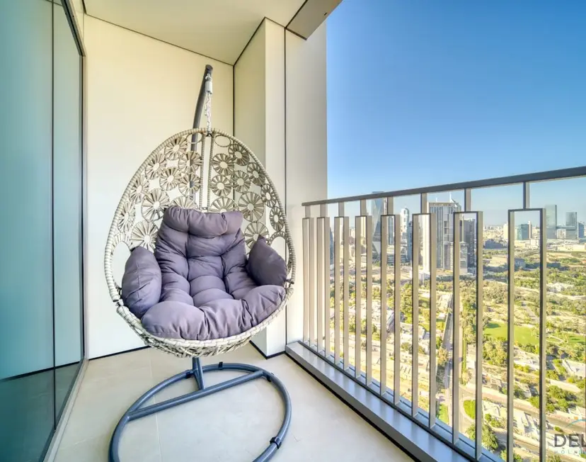 Exquisite 1-Bedroom — Downtown Dubai — photo 34