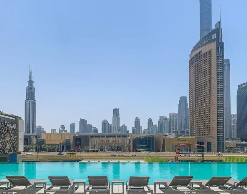 Exquisite 1-Bedroom — Downtown Dubai — photo 11