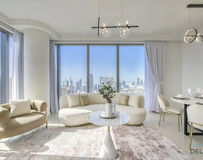 Luxurious 2-Bedroom Apartment at Boulevard Point — Downtown Dubai — photo 18